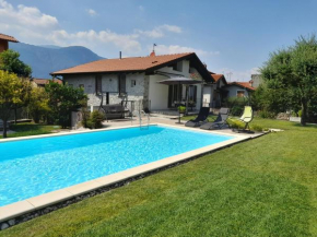 Il Torchio - lake & mountain